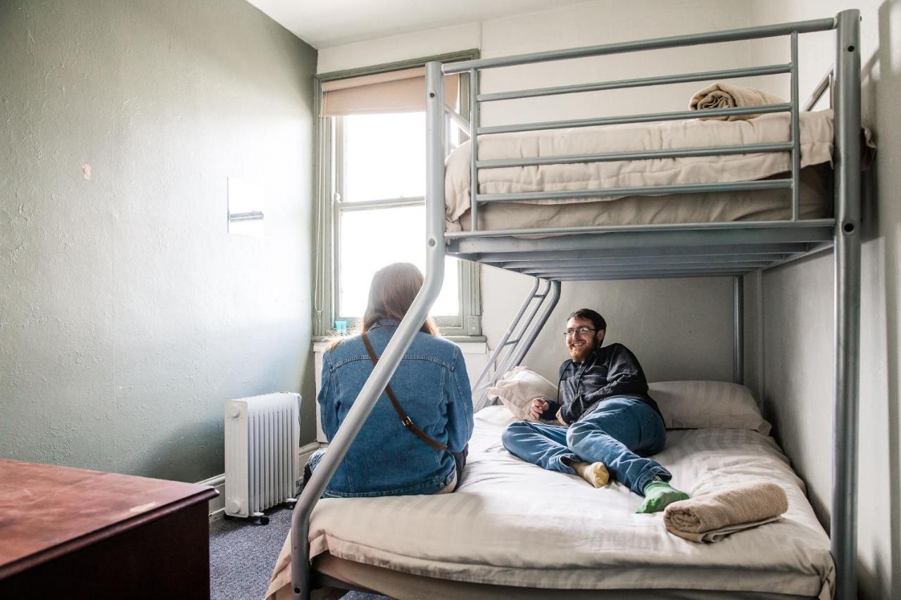 The Pickled Frog Hostel Хоубарт Екстериор снимка