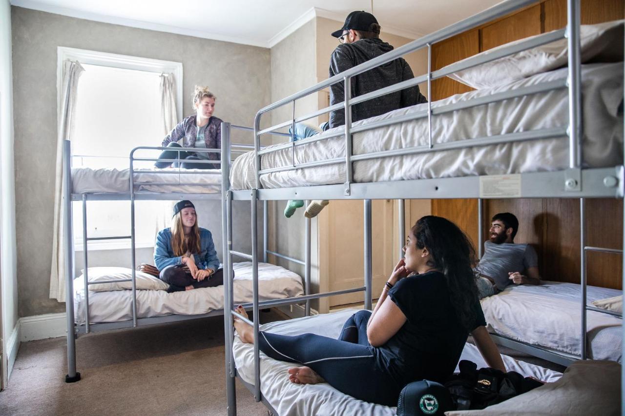 The Pickled Frog Hostel Хоубарт Екстериор снимка