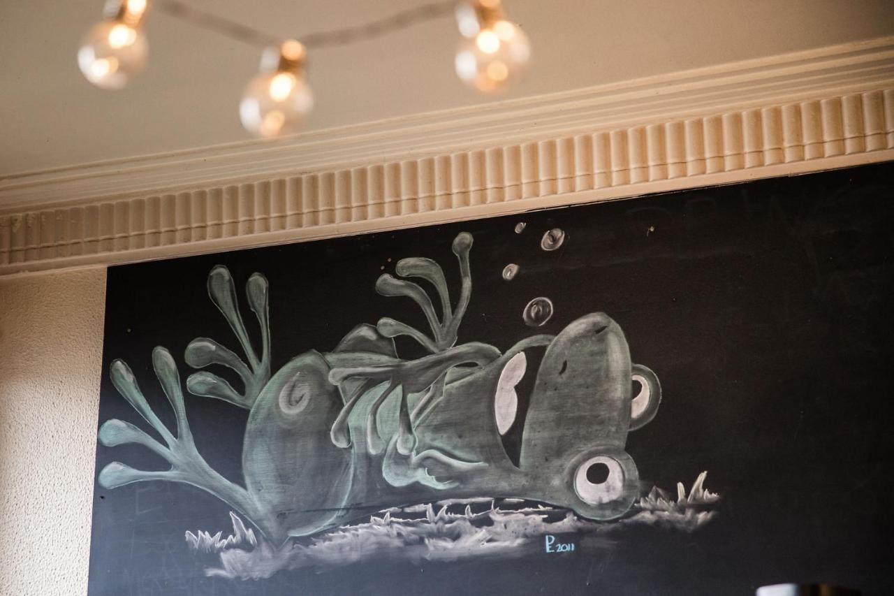 The Pickled Frog Hostel Хоубарт Екстериор снимка