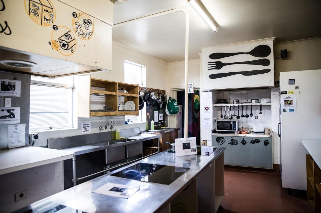 The Pickled Frog Hostel Хоубарт Екстериор снимка